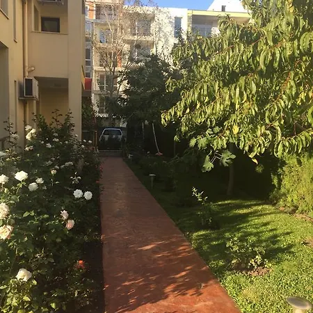 Aven House Апартамент