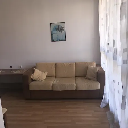 Апартамент Aven House Слънчев бряг