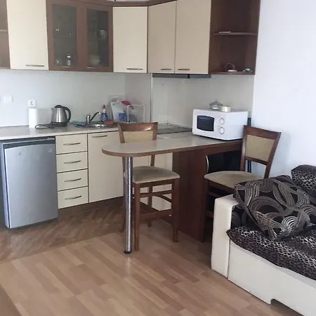Aven House * Слънчев бряг